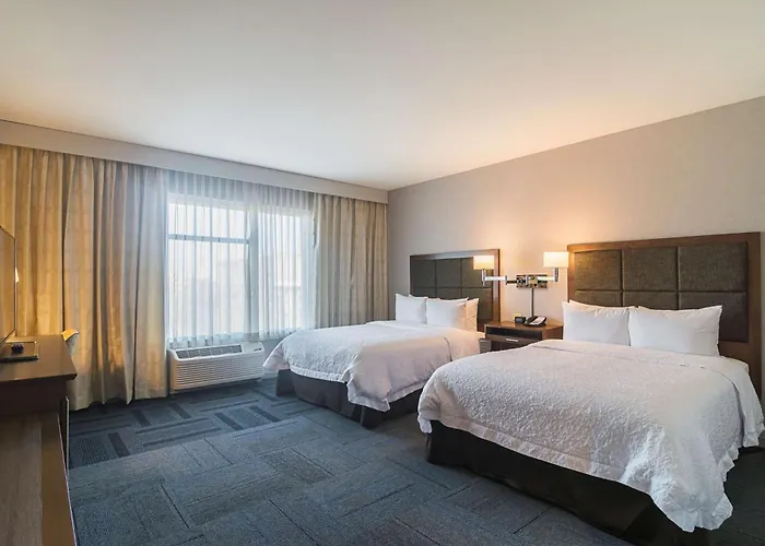 Queen Room Mobility accessible